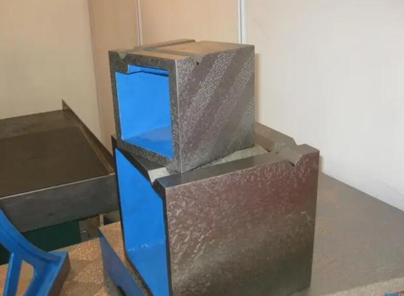 鑄鐵方箱，鑄鐵方筒